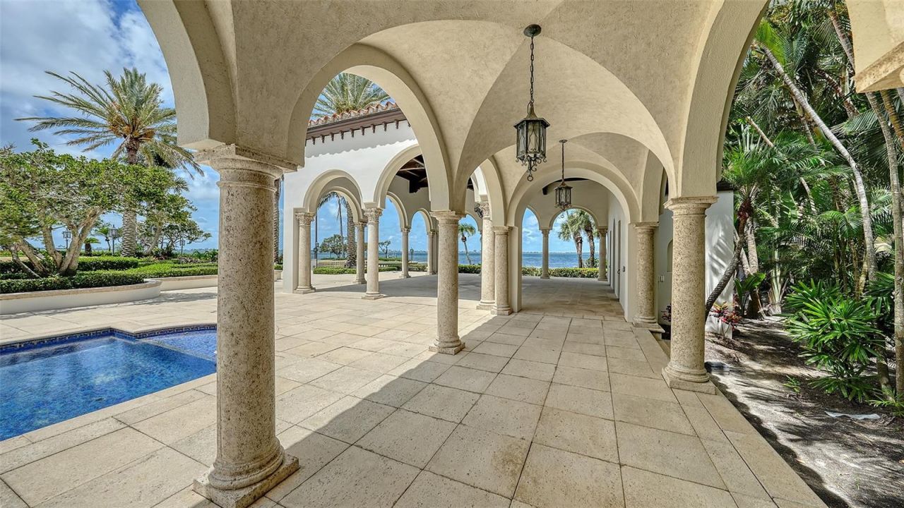 4423 Bay Shore Road, Sarasota, FL 34234 Photo