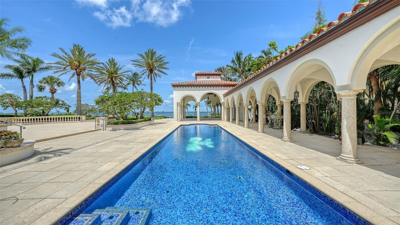 4423 Bay Shore Road, Sarasota, FL 34234 Photo