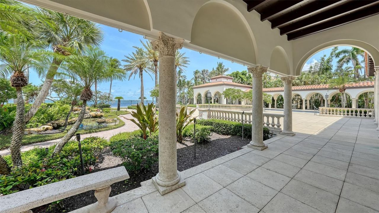 4423 Bay Shore Road, Sarasota, FL 34234 Photo