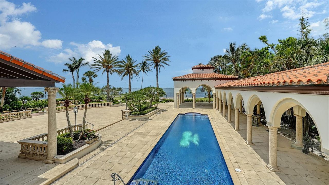 4423 Bay Shore Road, Sarasota, FL 34234 Photo