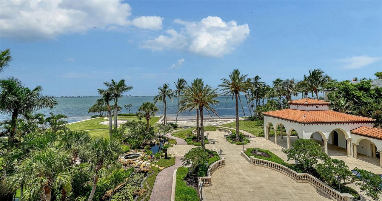 4423 Bay Shore Road, Sarasota, FL 34234 Photo