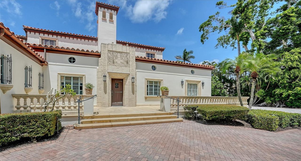 4423 Bay Shore Road, Sarasota, FL 34234 Photo