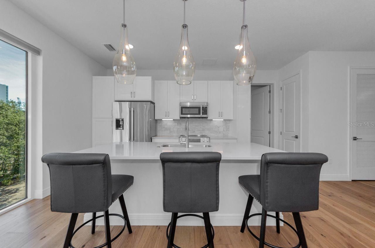 600 3rd Avenue S, Unit 301, Saint Petersburg, FL 33701 Photo