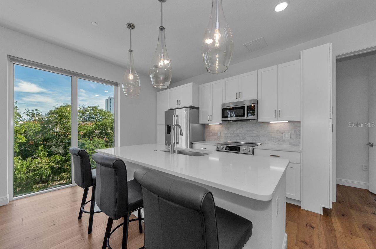 600 3rd Avenue S, Unit 301, Saint Petersburg, FL 33701 Photo