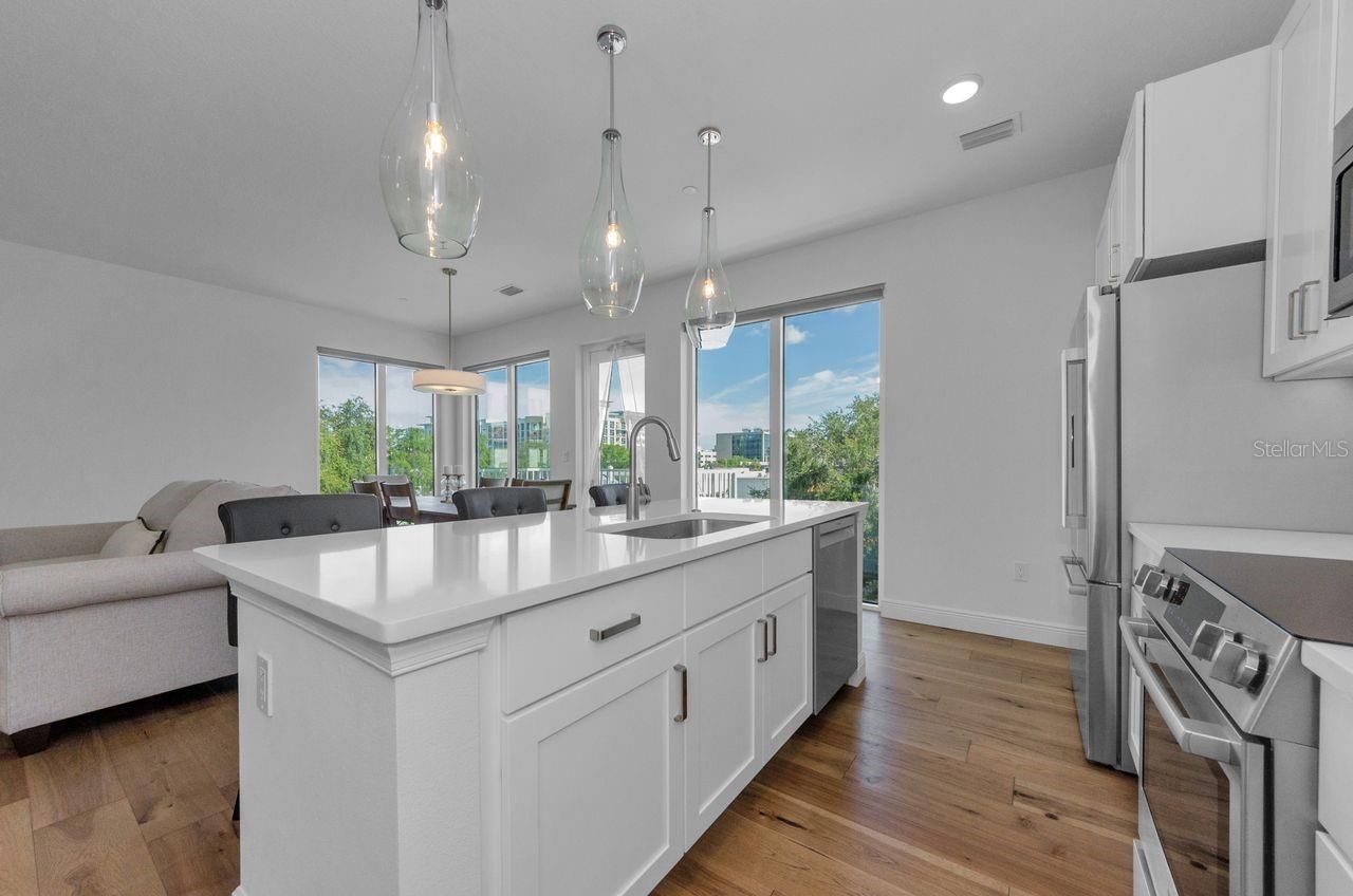 600 3rd Avenue S, Unit 301, Saint Petersburg, FL 33701 Photo