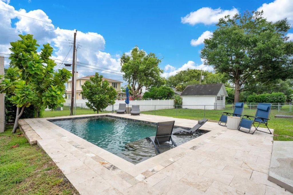 207 W Maxwell Street, Lakeland, FL 33803 Photo