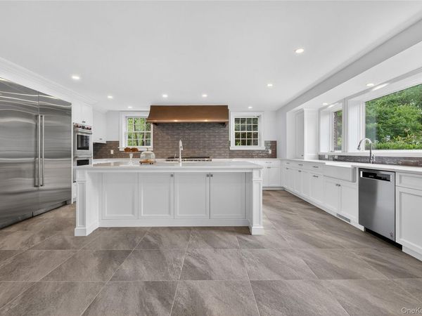 60 Piping Rock Road, Upper Brookville, NY 11545