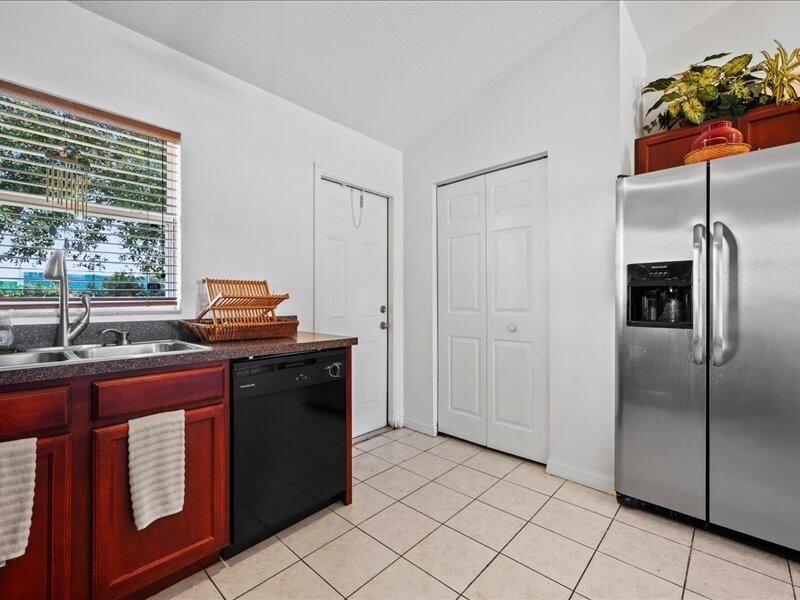 913 SE Forrest Park Drive, Stuart, FL 34994 Photo