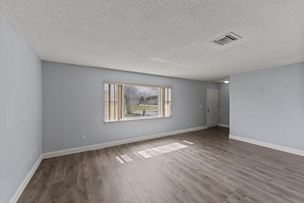 106 NW Broadview Street, Port Saint Lucie, FL 34983 Photo