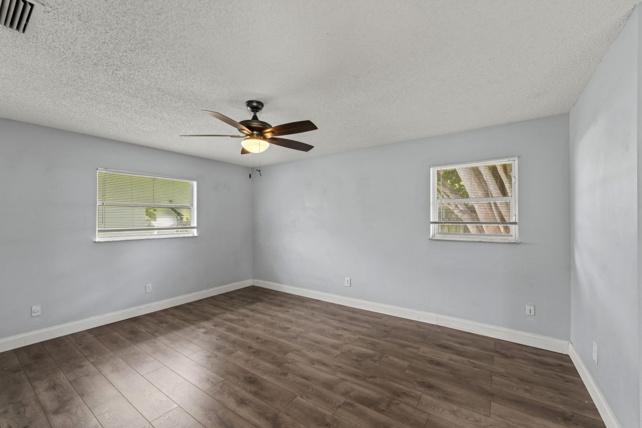 106 NW Broadview Street, Port Saint Lucie, FL 34983 Photo