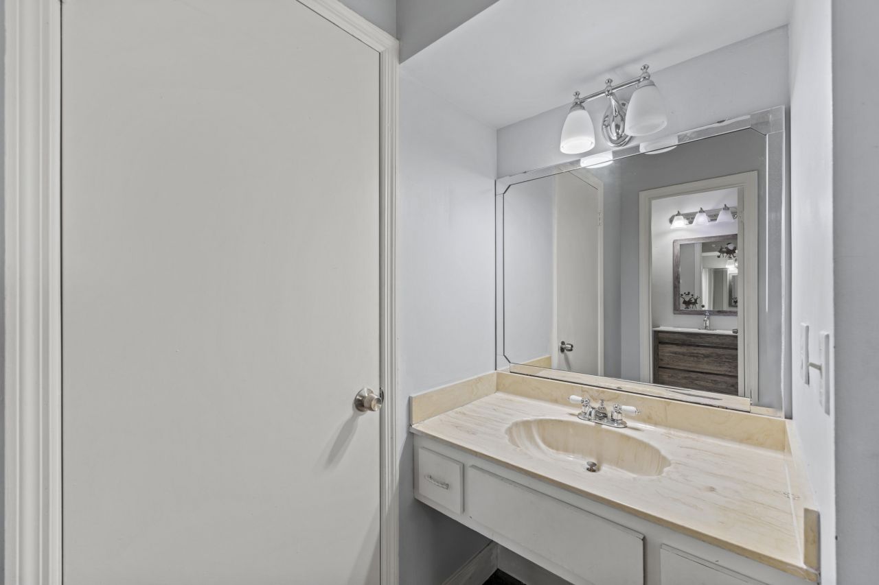 106 NW Broadview Street, Port Saint Lucie, FL 34983 Photo