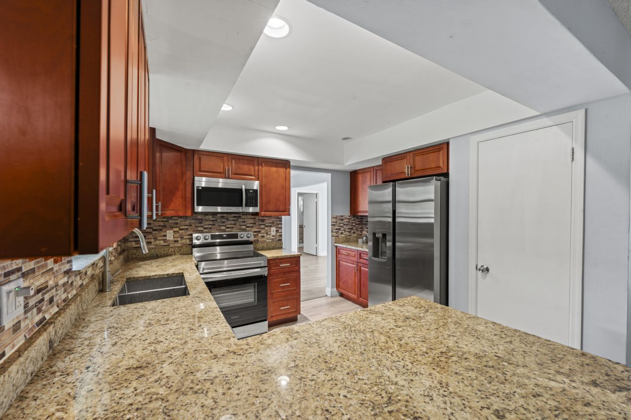 106 NW Broadview Street, Port Saint Lucie, FL 34983 Photo