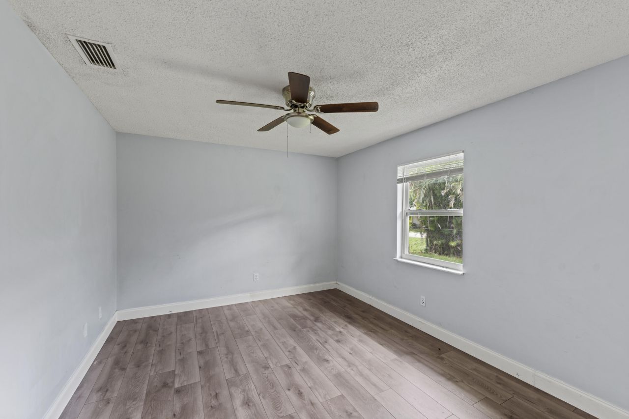 106 NW Broadview Street, Port Saint Lucie, FL 34983 Photo