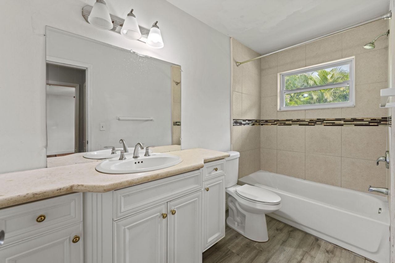 106 NW Broadview Street, Port Saint Lucie, FL 34983 Photo