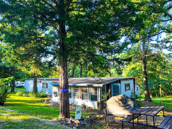 22415 Flintlock Trail, Wheatland, MO 65779