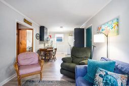 505 19th Ave. S photo 4