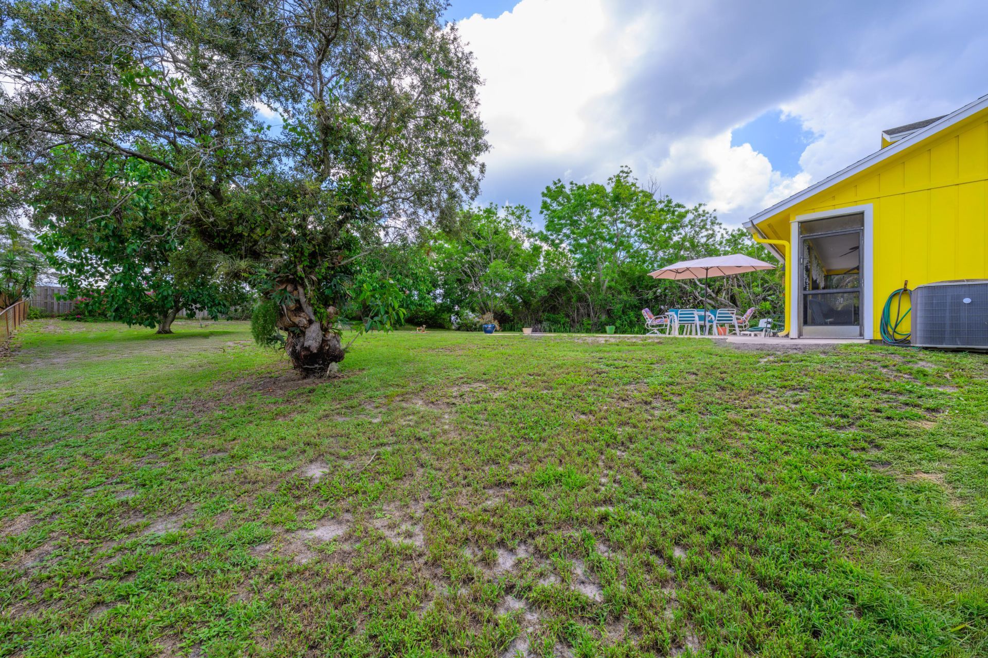 9291 SE Duncan Street, Hobe Sound, FL 33455 Photo