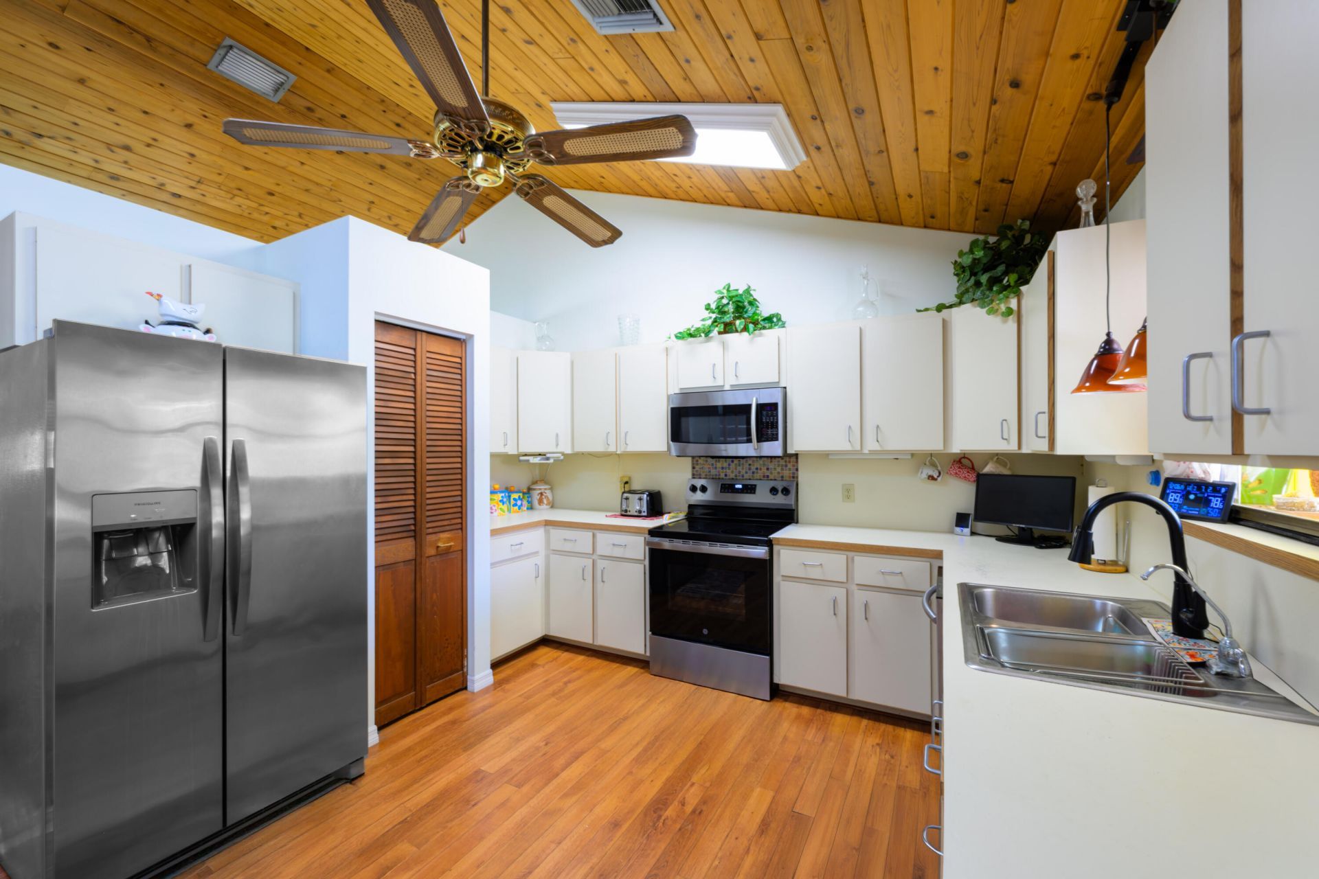 9291 SE Duncan Street, Hobe Sound, FL 33455 Photo