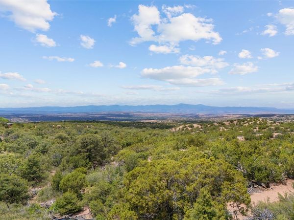 47 Pacheco Meadow Lane, Santa Fe, NM 87506