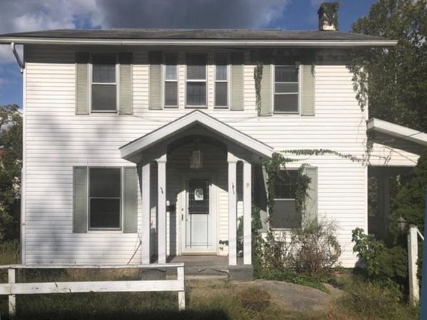 106 Madison Street, Fairview, WV 26570