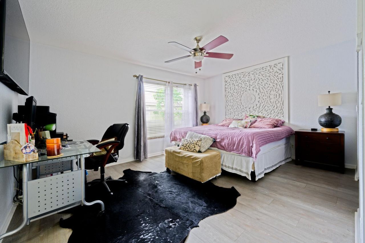 4043 Lake Tahoe Circle, West Palm Beach, FL 33409 Photo