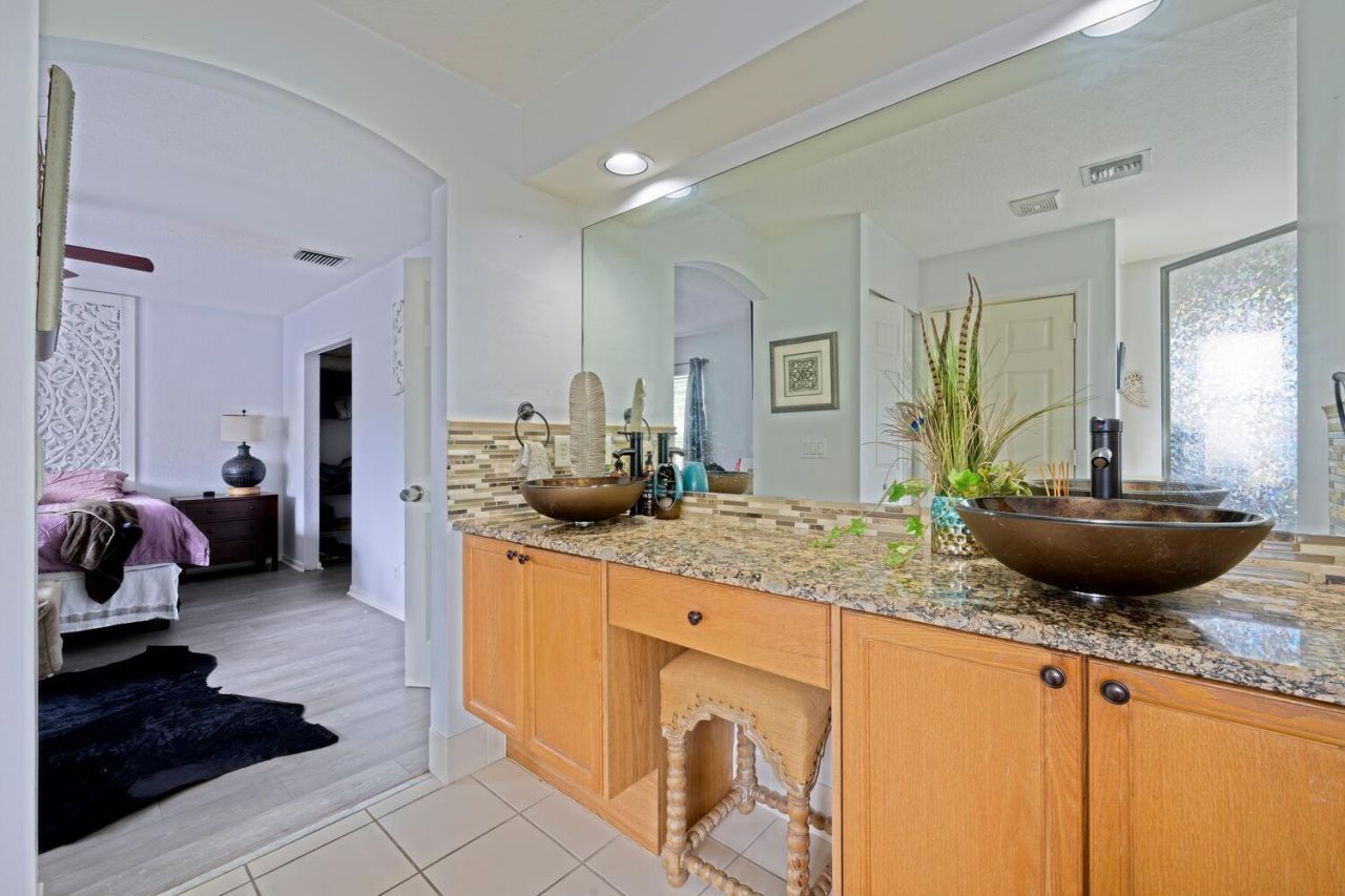 4043 Lake Tahoe Circle, West Palm Beach, FL 33409 Photo