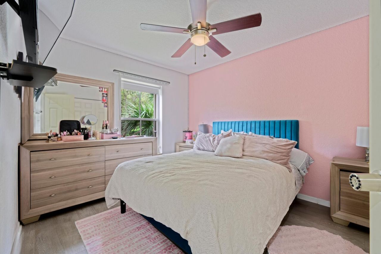 4043 Lake Tahoe Circle, West Palm Beach, FL 33409 Photo