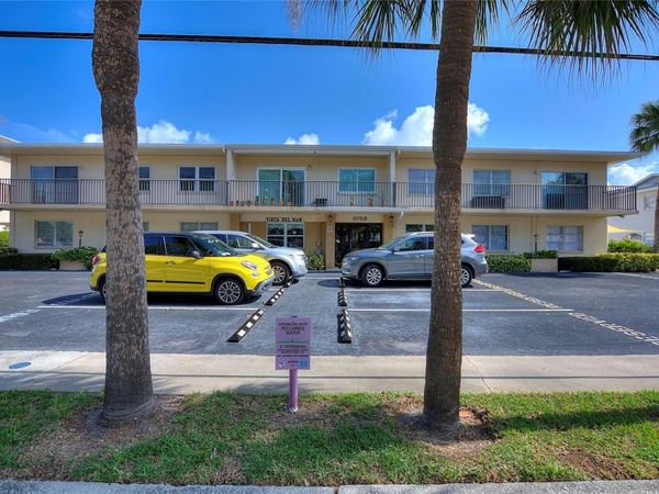 3753 46TH AVENUE S, Unit 10, ST PETERSBURG, FL 33711