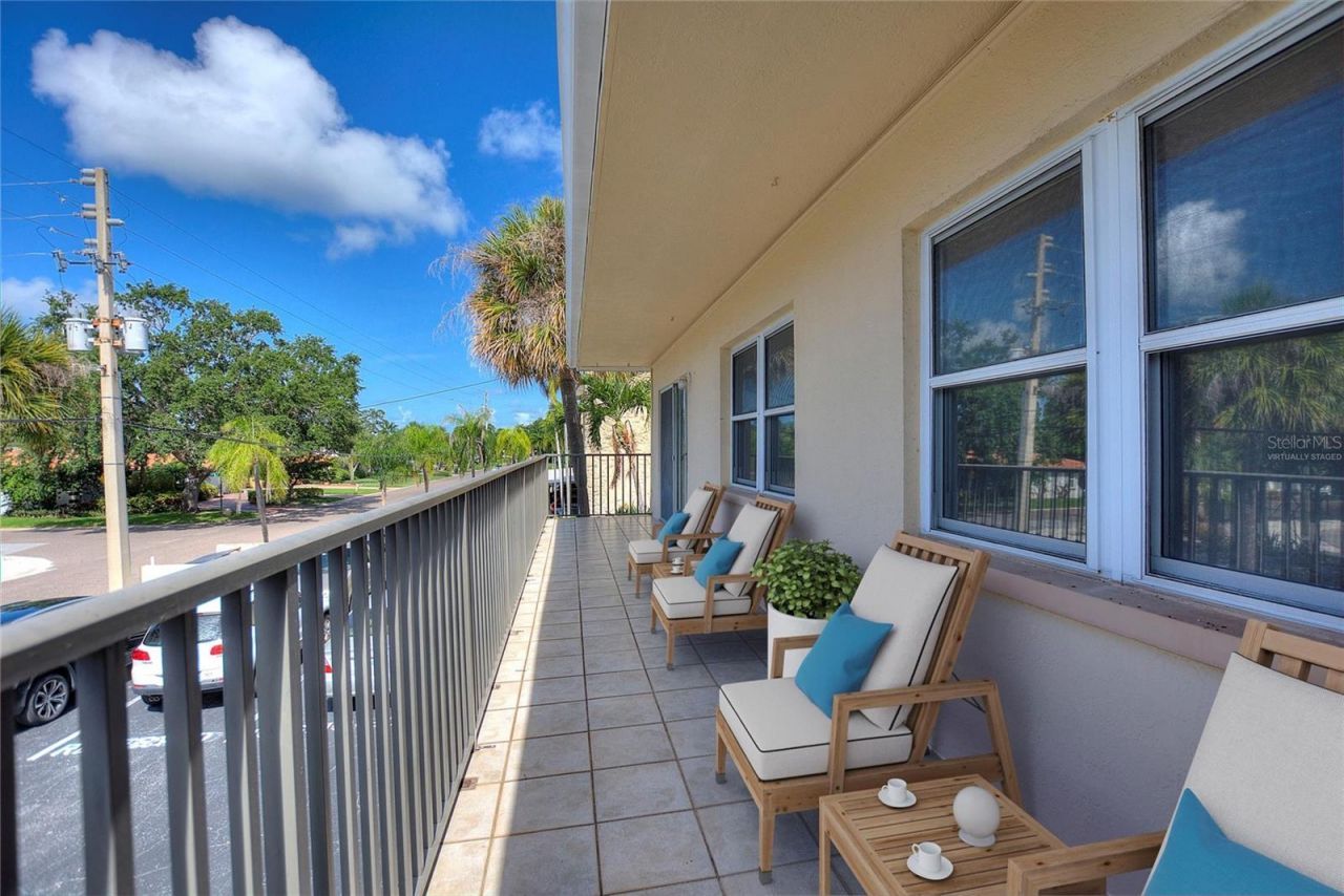 3753 46th Avenue S, Unit 10, Saint Petersburg, FL 33711 Photo