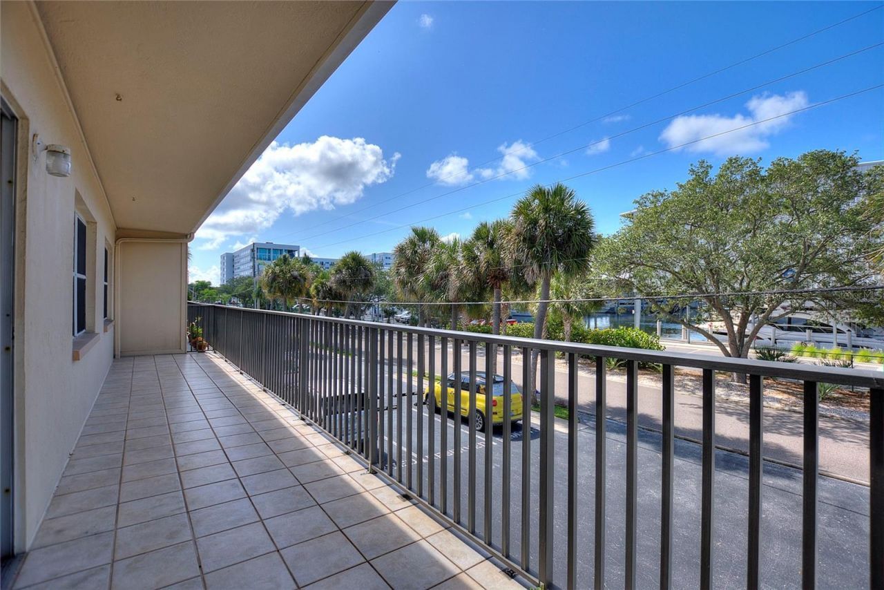3753 46th Avenue S, Unit 10, Saint Petersburg, FL 33711 Photo