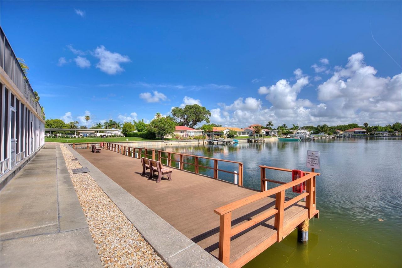 3753 46th Avenue S, Unit 10, Saint Petersburg, FL 33711 Photo