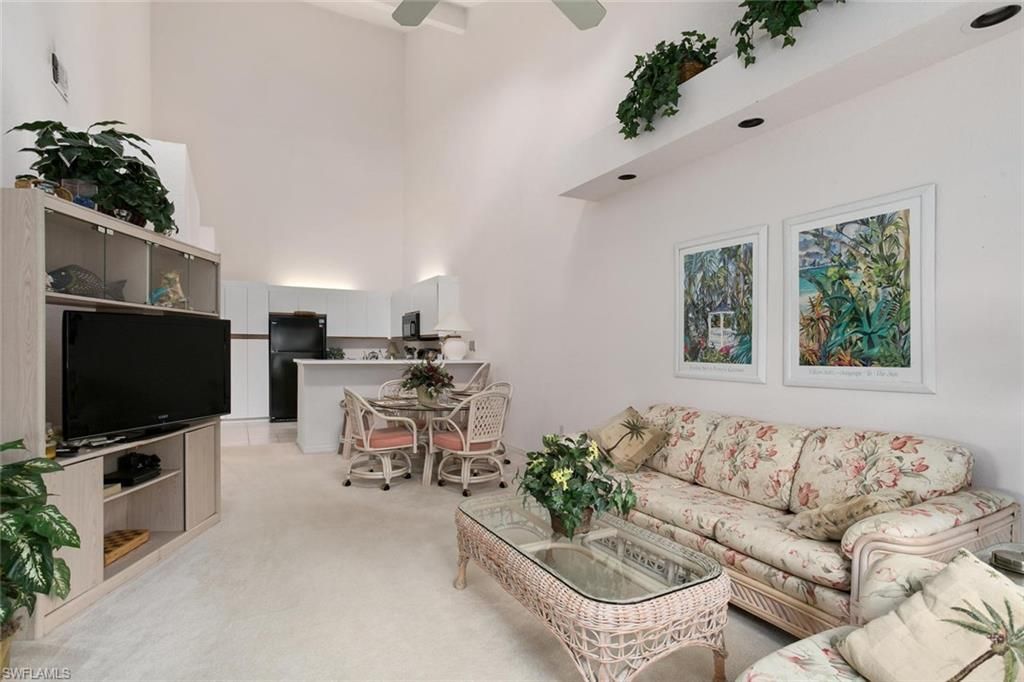81 Emerald Woods Dr, Unit M8, Naples, FL 34108 Photo