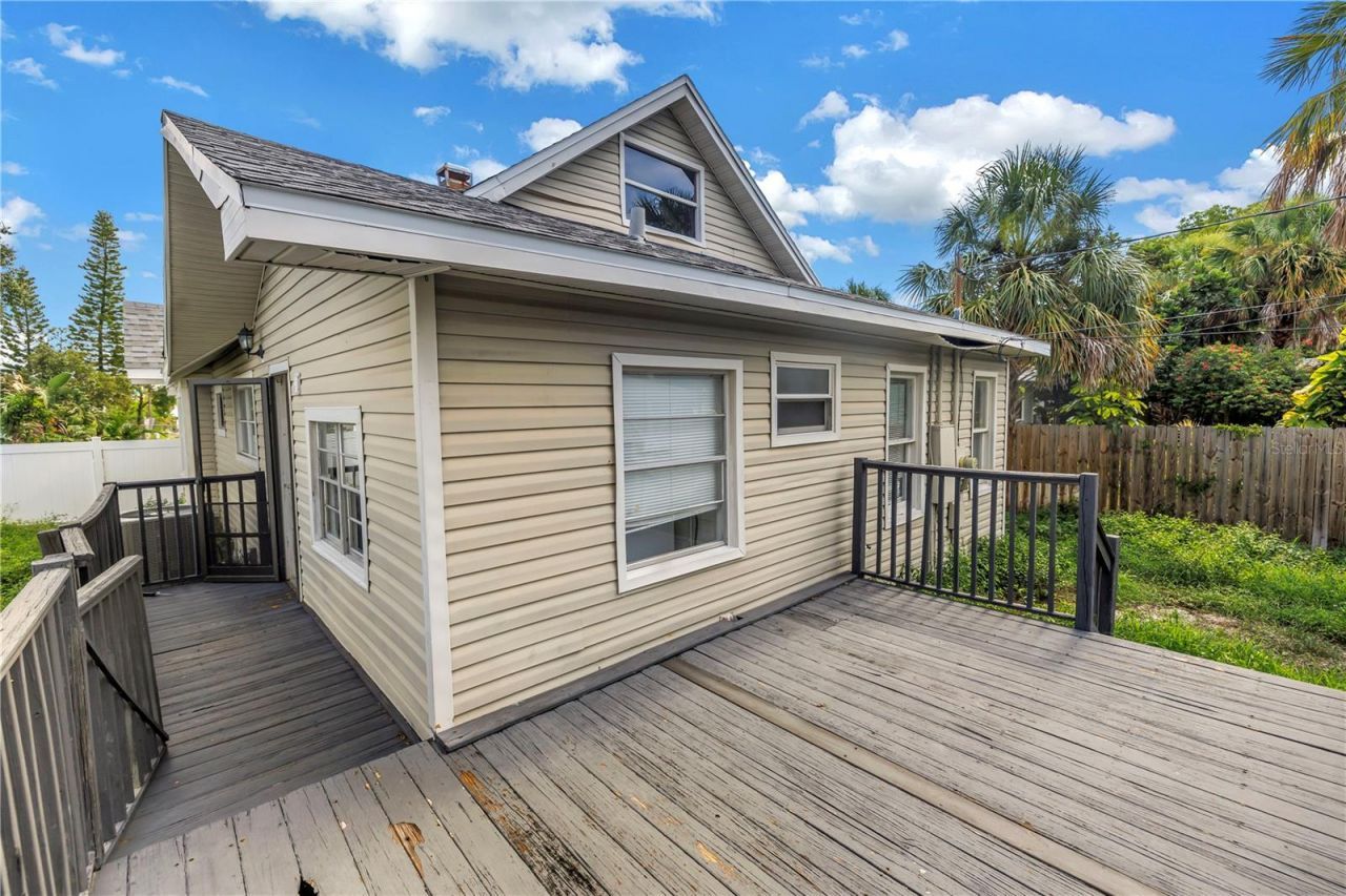 116 16th Avenue Se, Saint Petersburg, FL 33701 Photo