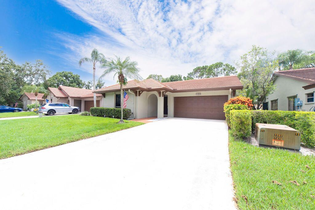 2784 SW Willowood Circle, Palm City, FL 34990 Photo