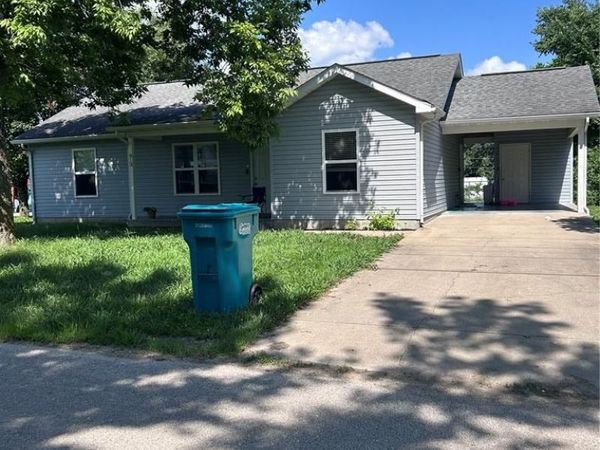 913 N 1st Street, Steelville, MO 65565