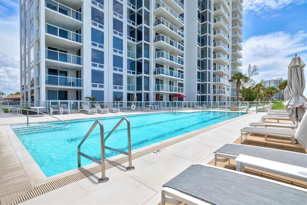 2425 Gulf Of Mexico Drive, Unit 10F, Longboat Key, FL 34228 Photo