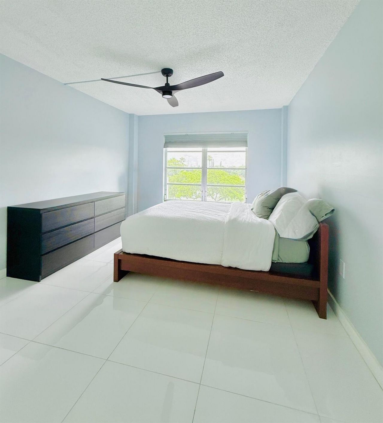 4164 Inverrary Drive, Unit 404, Lauderhill, FL 33319 Photo