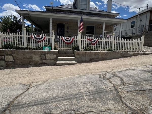 191 S Booker, Tonopah, NV 89049