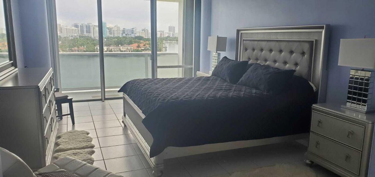900 Bay Drive, Unit 706, Miami Beach, FL 33141 Photo