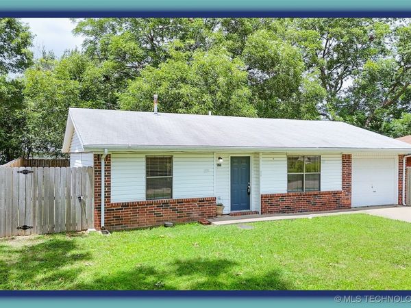 825 N Summer Tree Drive , Ada, OK 74820