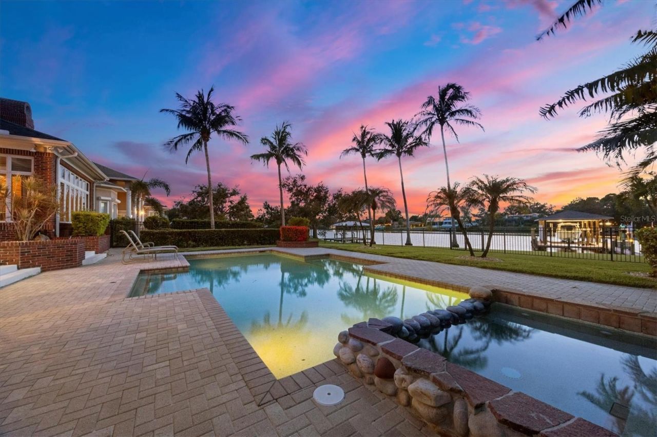 6012 Shore Acres Drive, Bradenton, FL 34209 Photo