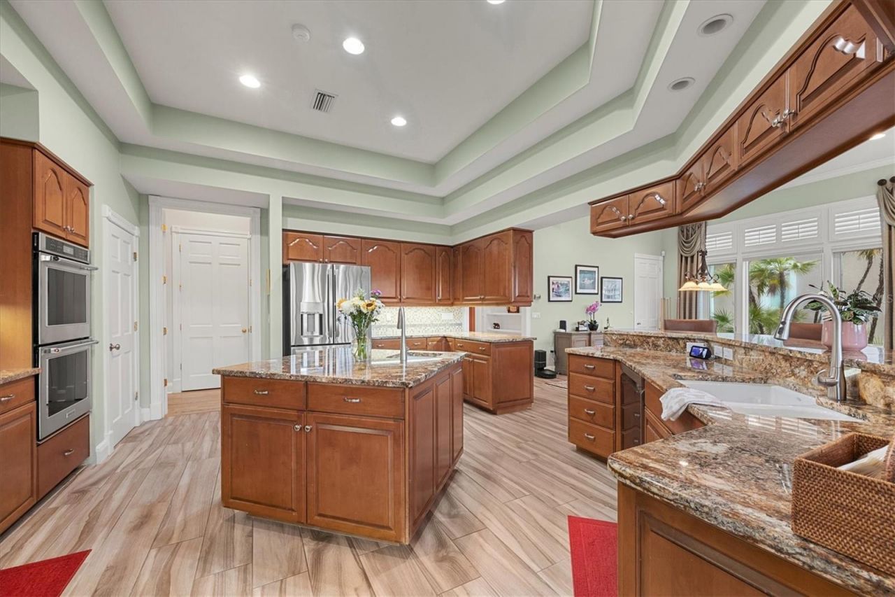 6012 Shore Acres Drive, Bradenton, FL 34209 Photo