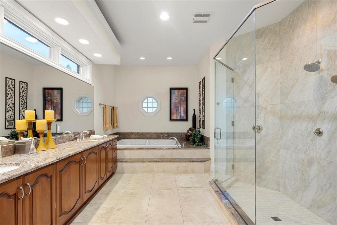 6012 Shore Acres Drive, Bradenton, FL 34209 Photo