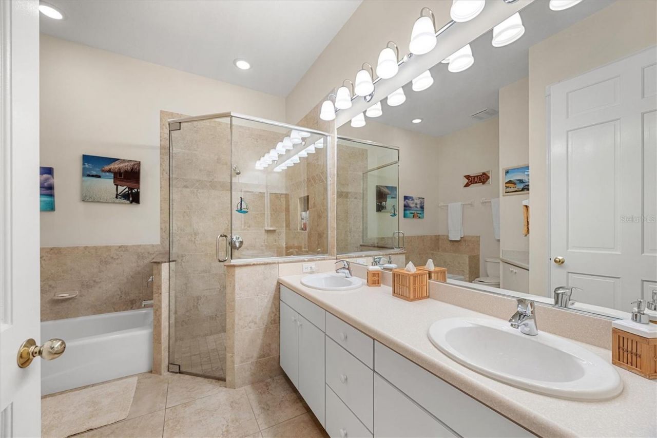 6012 Shore Acres Drive, Bradenton, FL 34209 Photo