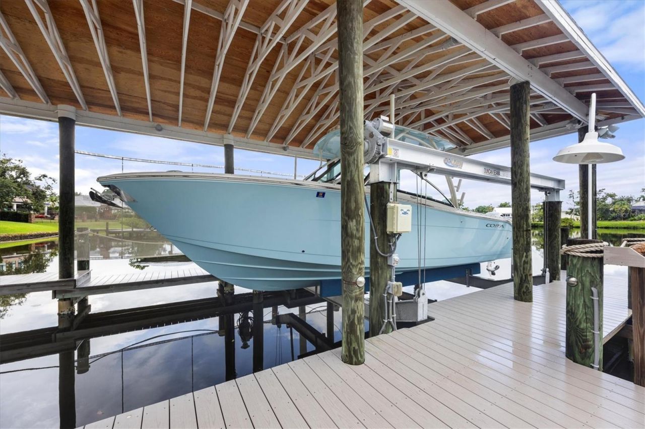 6012 Shore Acres Drive, Bradenton, FL 34209 Photo