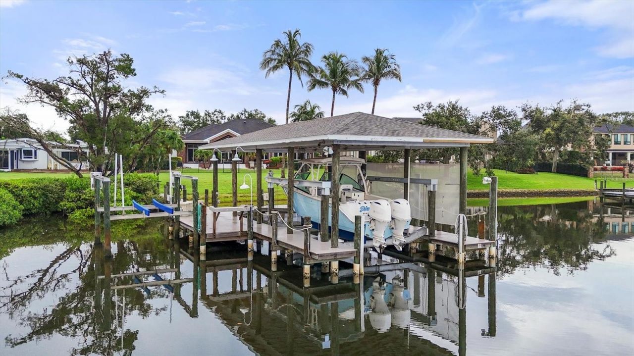 6012 Shore Acres Drive, Bradenton, FL 34209 Photo