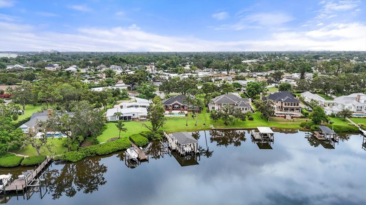 6012 Shore Acres Drive, Bradenton, FL 34209 Photo