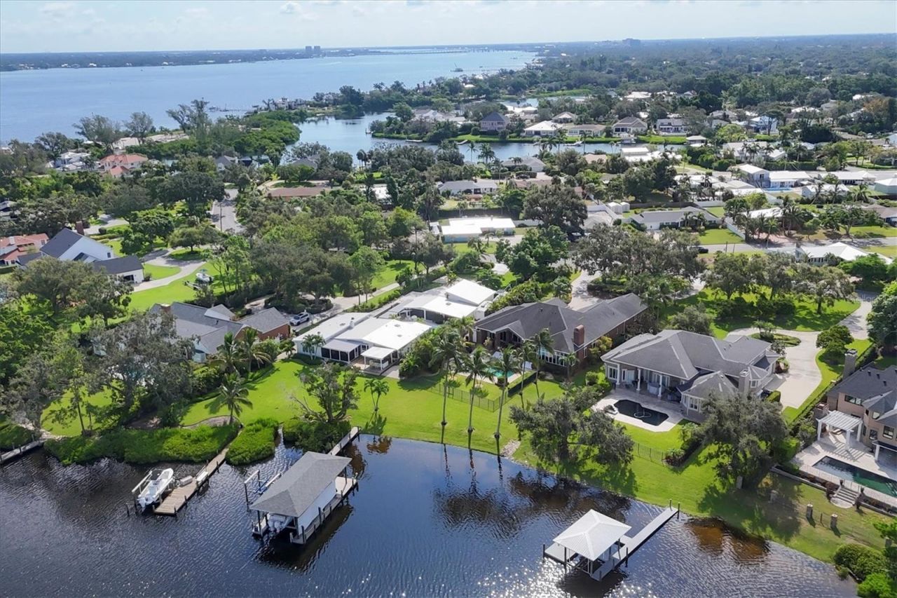 6012 Shore Acres Drive, Bradenton, FL 34209 Photo