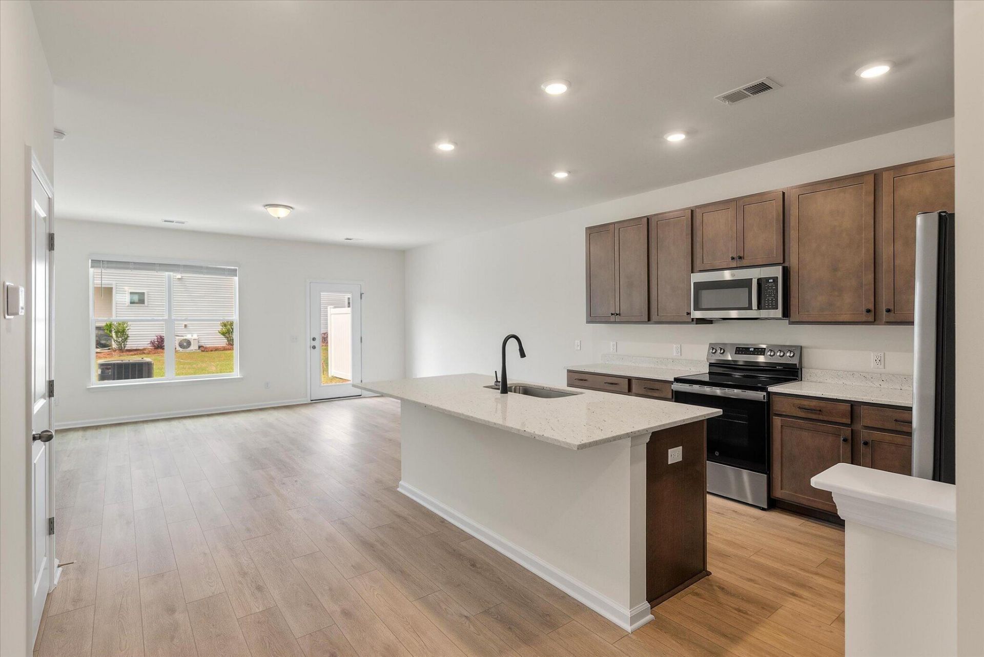 448 Duskywing Drive Photo 10