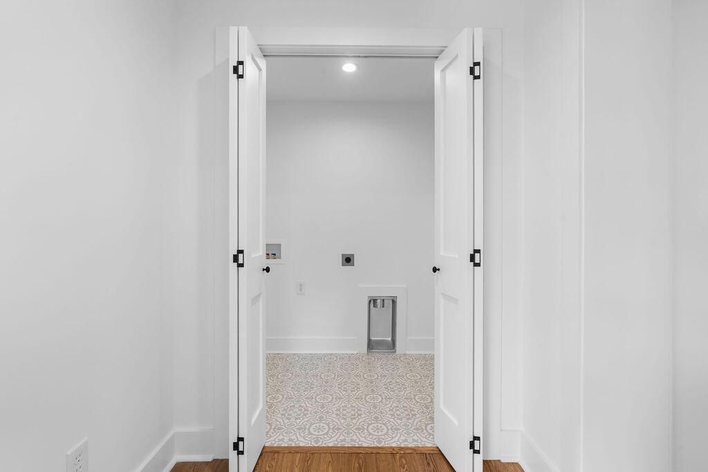 2161 Welch Avenue Photo 12